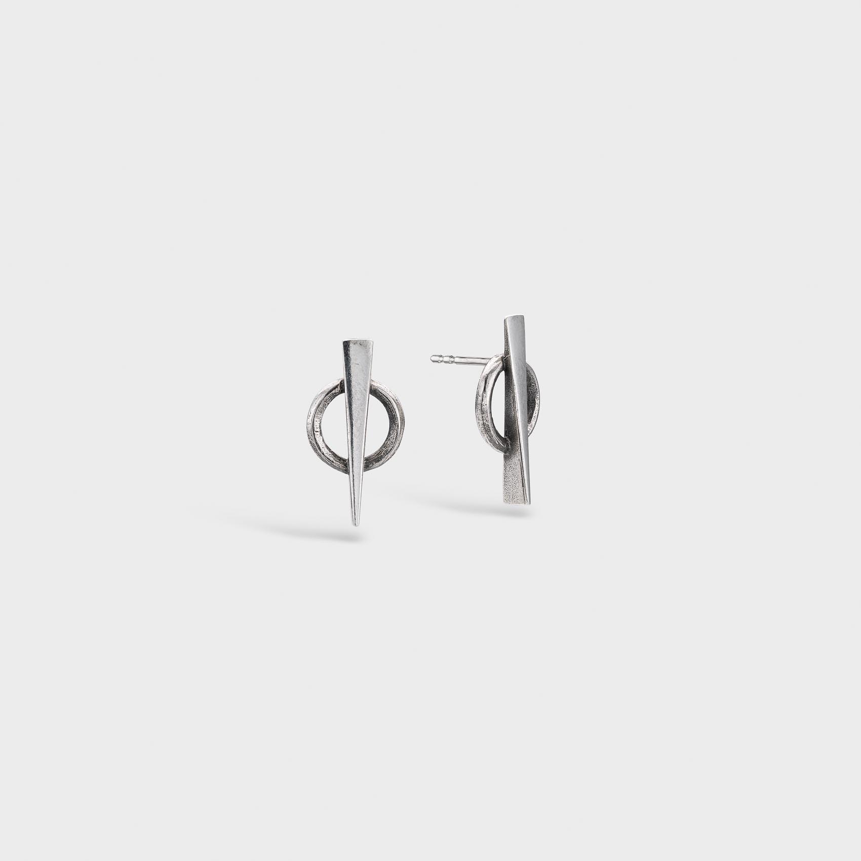 LIGHTNING earstuds
